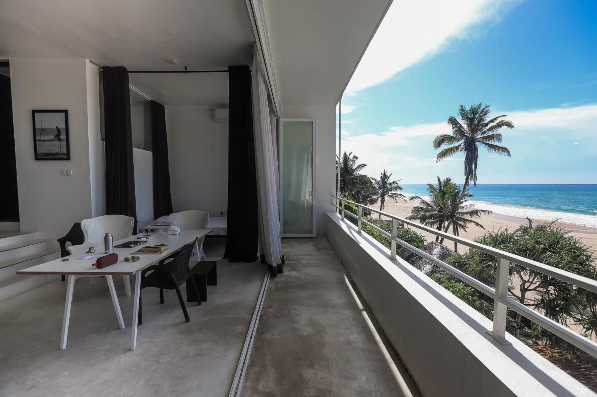 Bieshu Beach Hive Habaraduwa Central Exterior foto